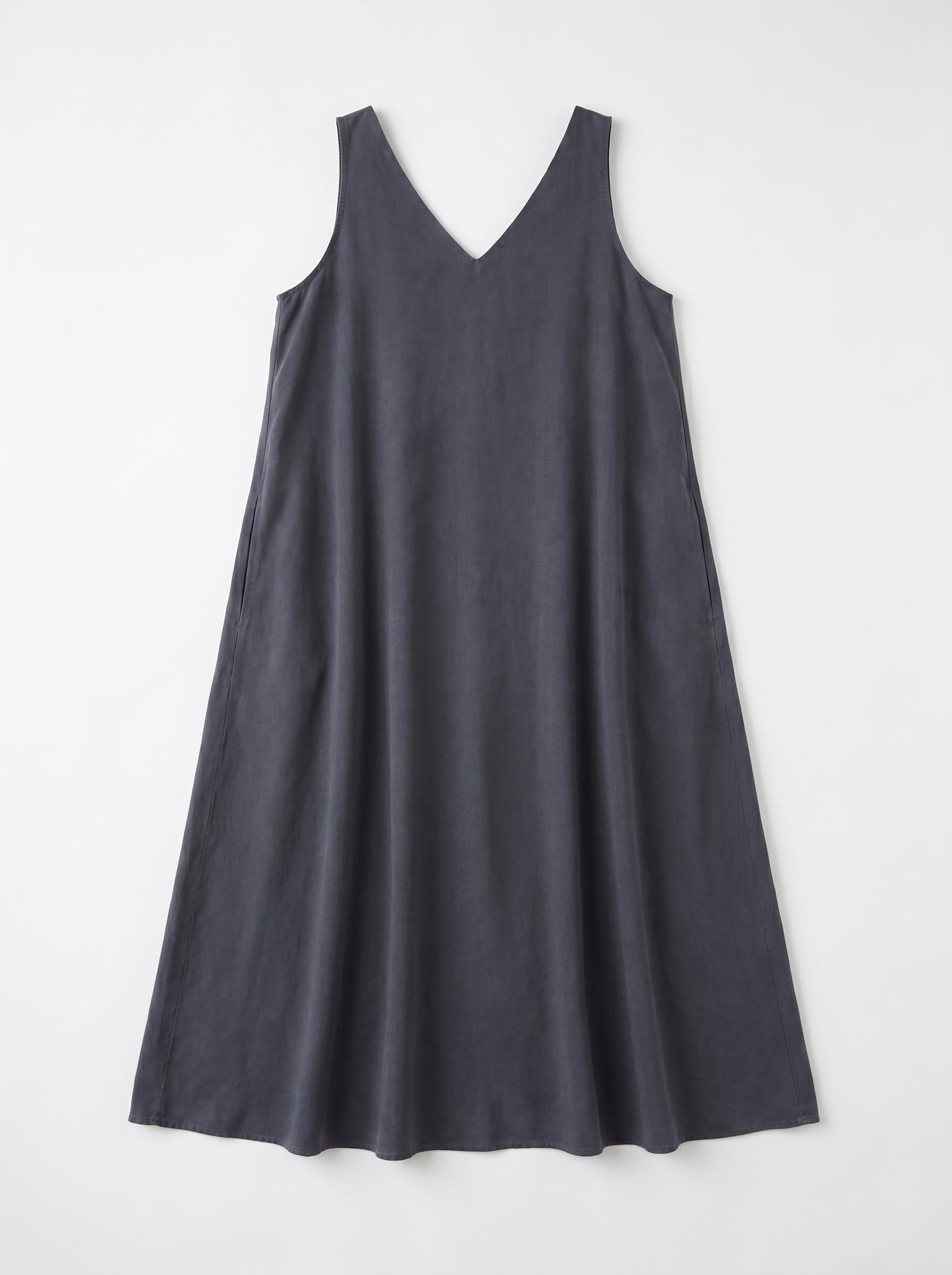 Robe Grise Taille M  Armadangels Seconde main CoClo femmes