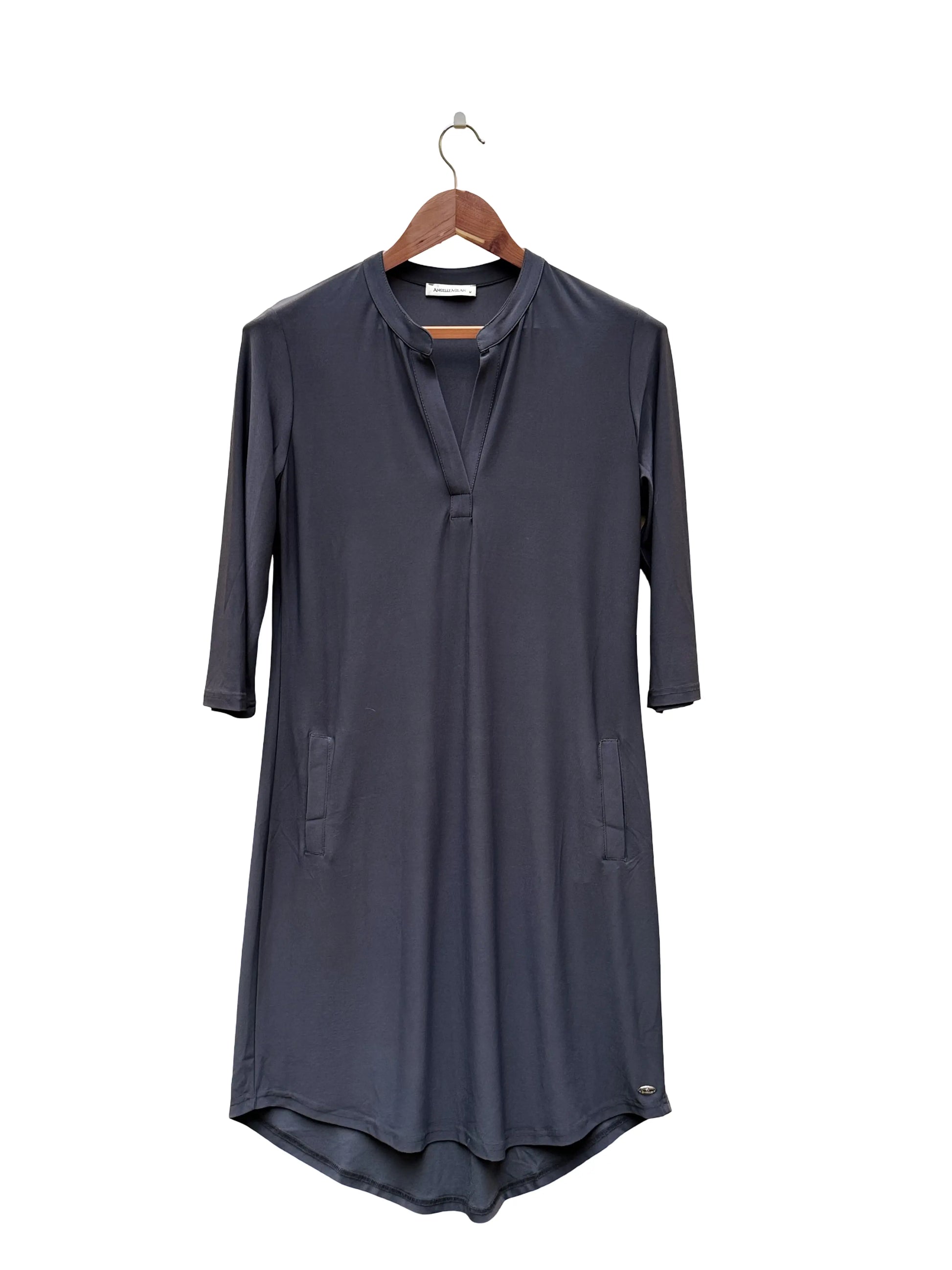 Robe Grise taille M seconde main femme