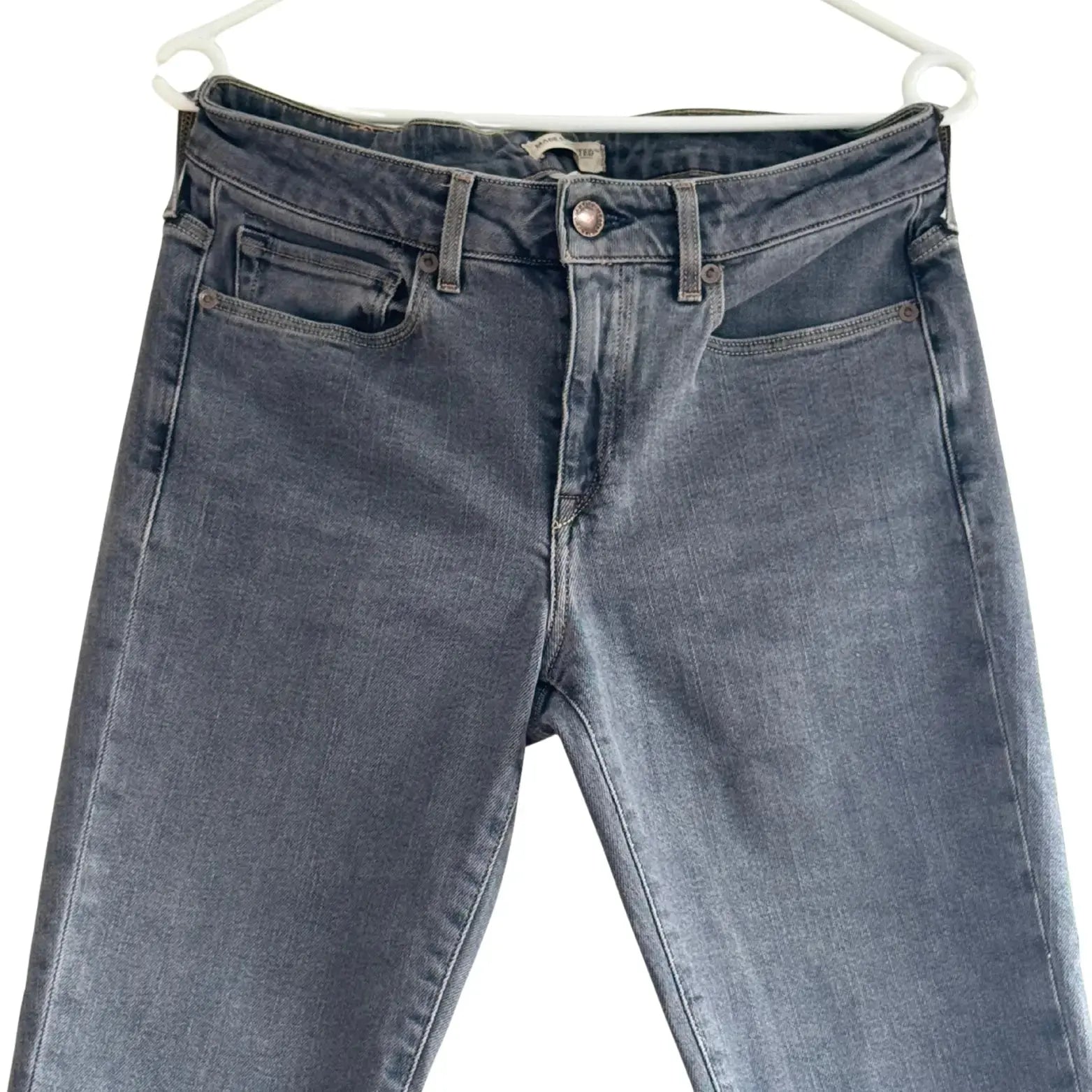 Jean droit gris - Taille W28/L32 Levis seconde main femme